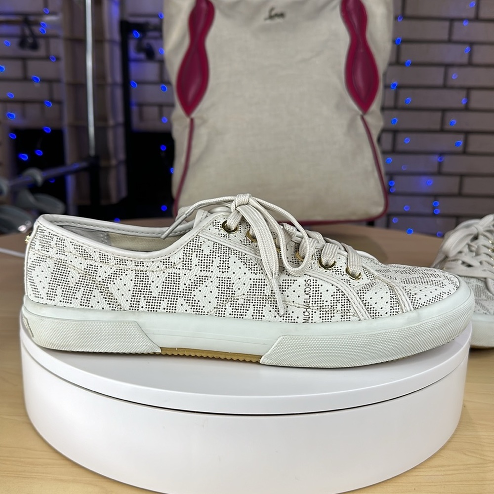 π₯ Michael Kors - Boerum Signature Logo Sneakers - Picture 10 of 16